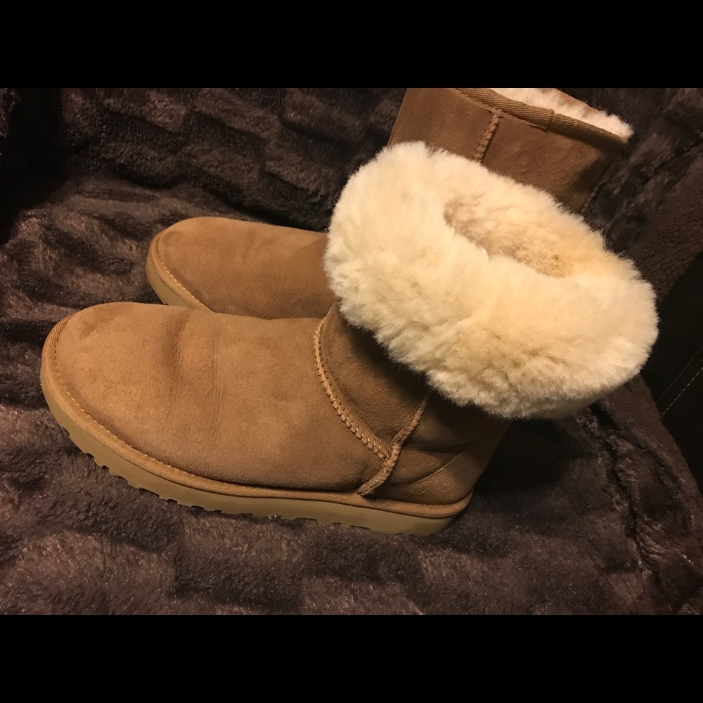 ‼️Sold‼️UGG CLASIC SHORT BOOTS SIZE 8 - Picture 5 of 6
